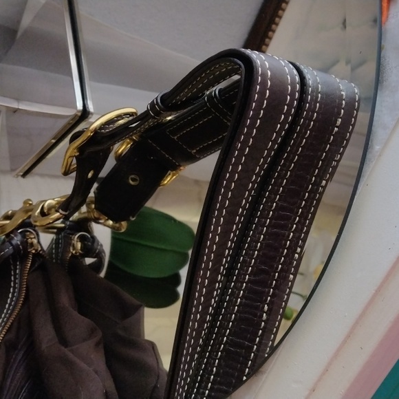 Authentic Coach legacy patchwork bag. - Picture 12 of 12